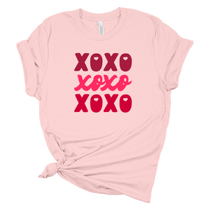 Valentine's XOXO on Light Pink Short Sleeve Tshirt - Women's Tshirts S008